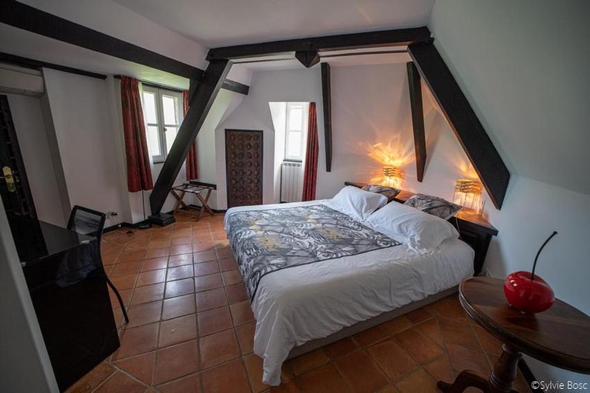 Chateau De Longcol Hotel La Fouillade Luaran gambar